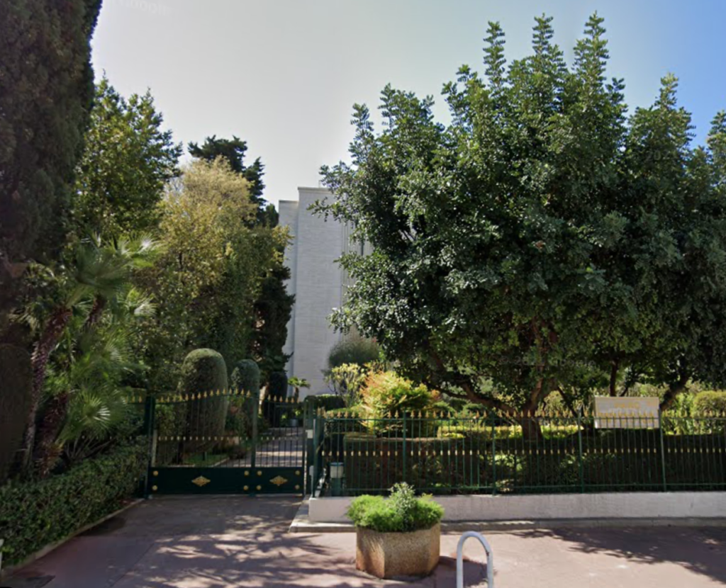 Le Wiosna a désormais un agent de service Manet pour gérer la copropriété